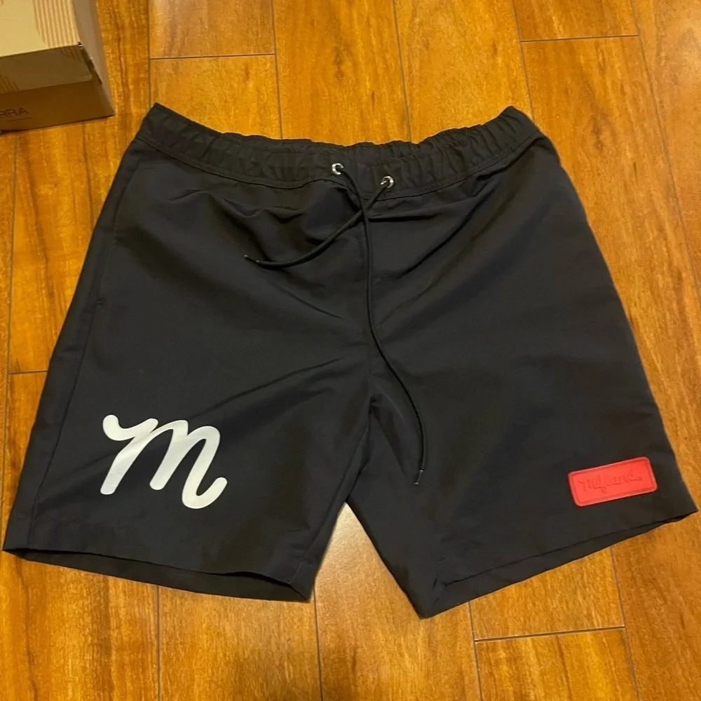 Mifland men short
